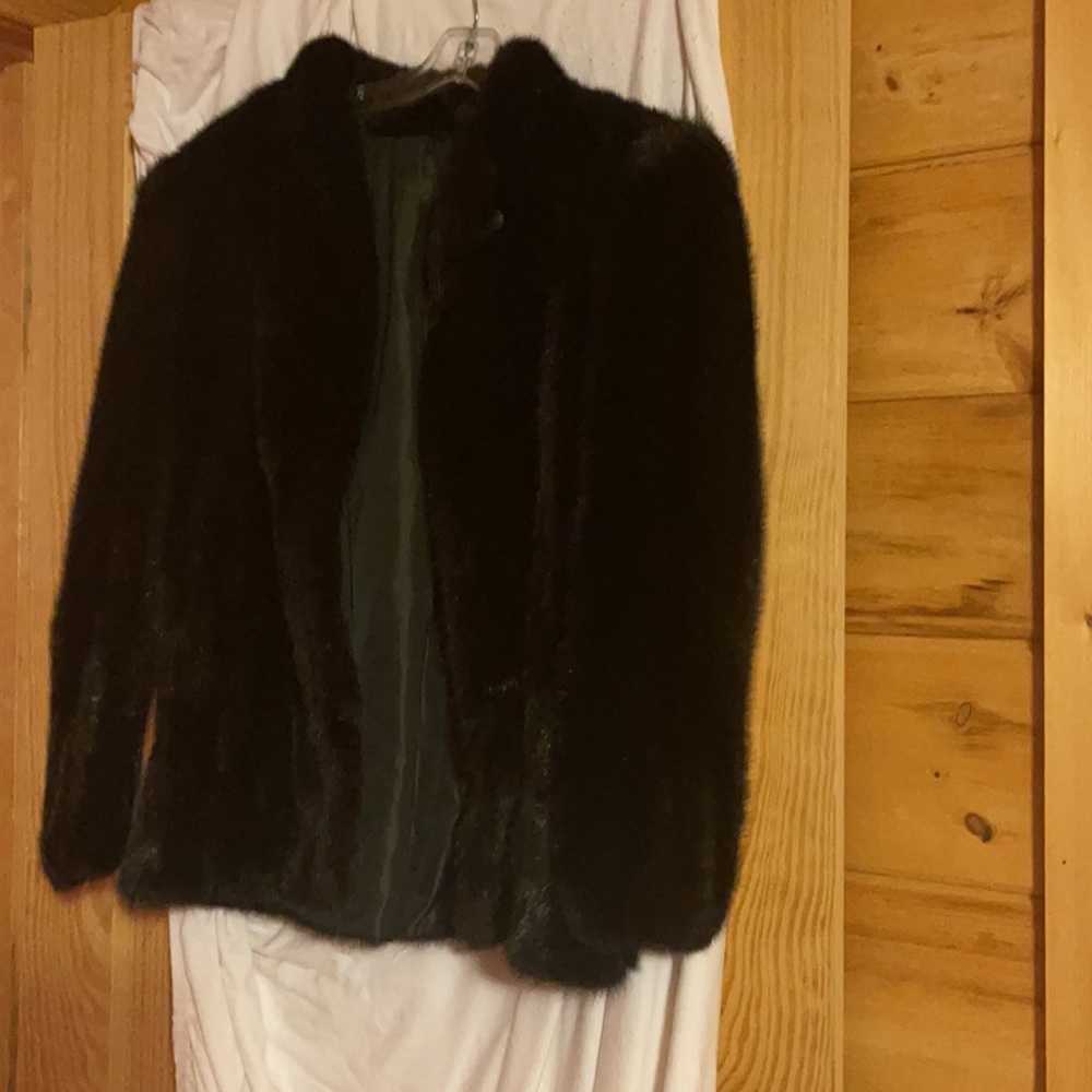 Faux mink short coat black excellent condition